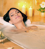Detoxifying aromatherapy bath soak