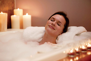 Relaxing essential oils in the bath