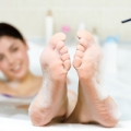 Tips to keep your feet healthy