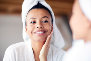 Luxury For Less: 5 Tips For Glowing Skin This Winter