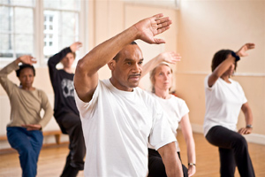 Discover how movement can help to ease the pain of osteoarthritis