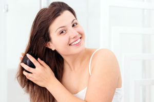 Essential oils help to restore the condition of your winter-damaged hair