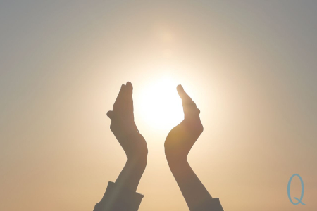 Summer Solstice Rituals: Reclaiming Analogue Wellness This June